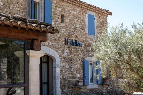 Hôtel Restaurant Luberon · Mas de la Senancole